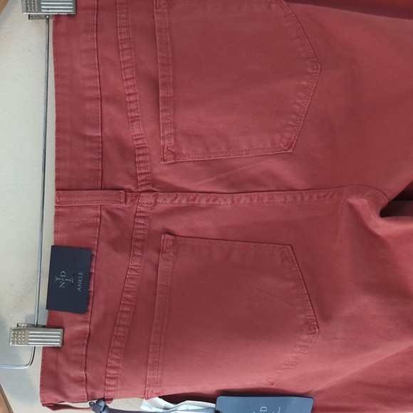 NYDJ Original Slimming Fit Ankle Jean in VRose 8 - Picture 6 of 15